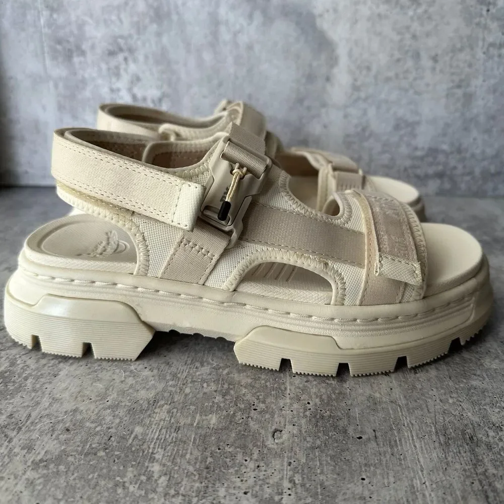 DR. MARTENS FORSTER AJAX LEATHER WEDDING SANDALS EGRET Size Women’s 7 / Men’s 6